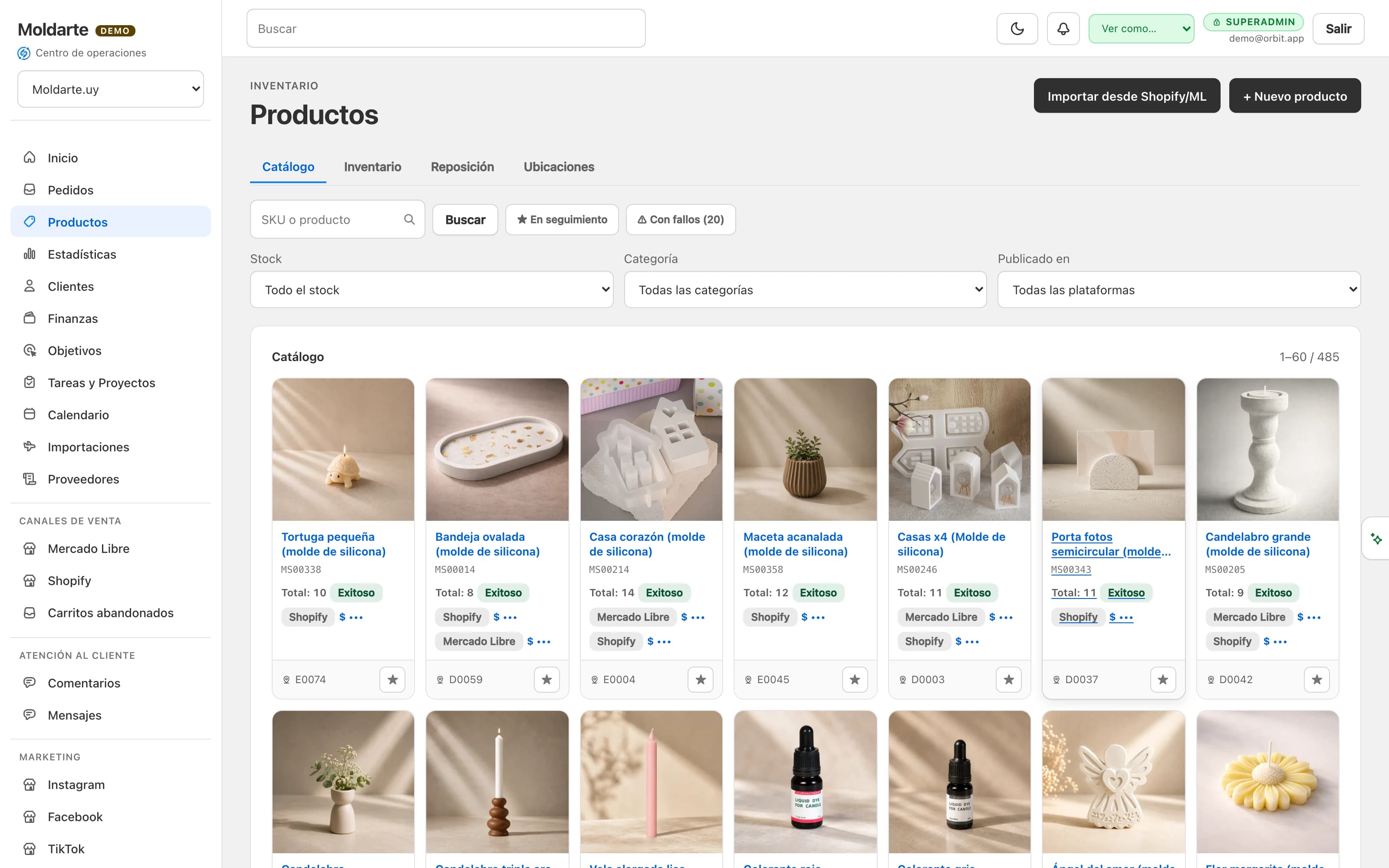 El catálogo interno, la fuente de verdad del stock: cada producto con su foto, su SKU y dónde está publicado.