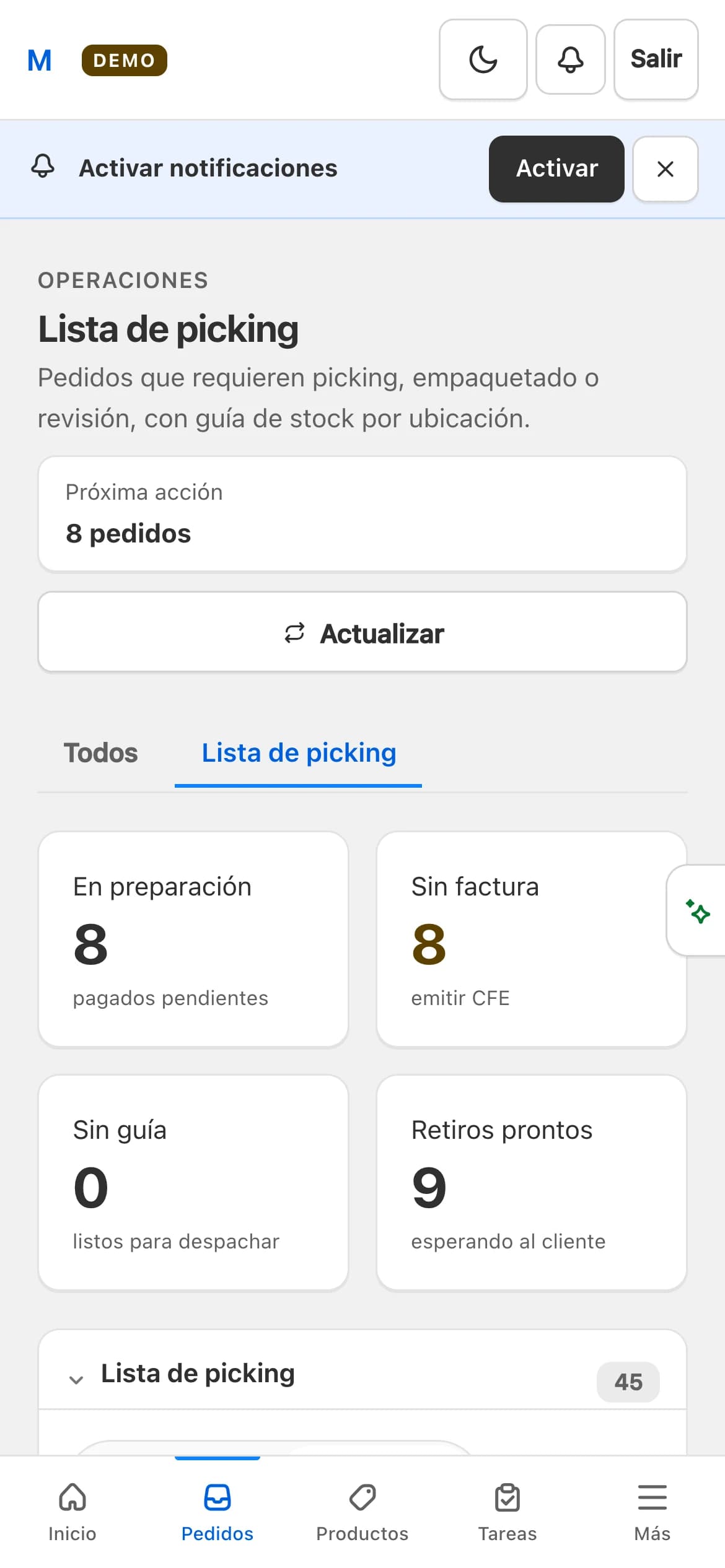 La lista de picking, de pie en el depósito.